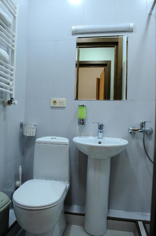 Janika Apartments ティビリシ エクステリア 写真