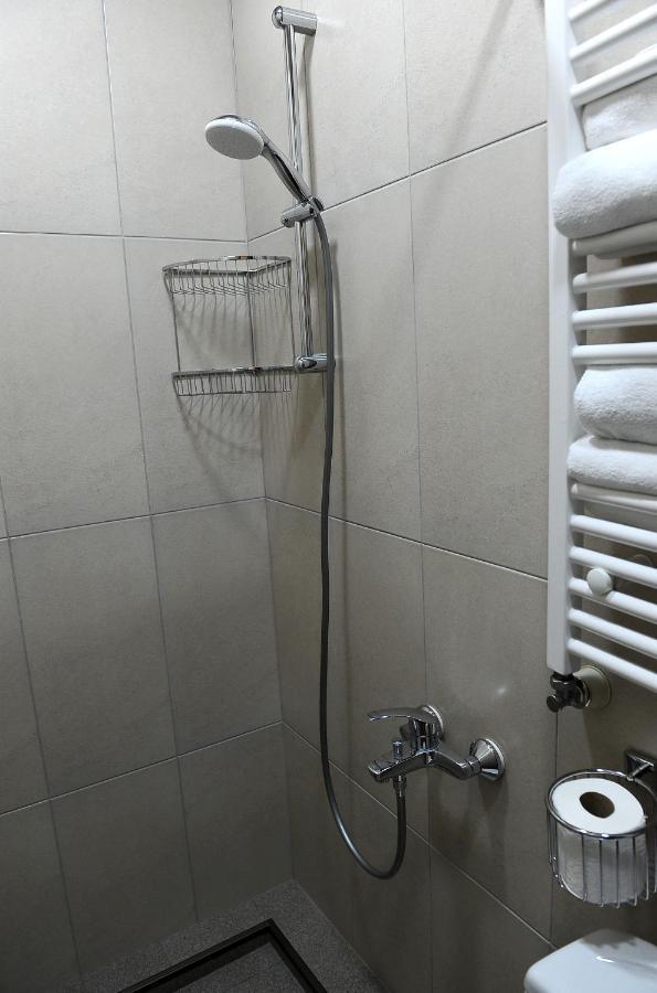 Janika Apartments ティビリシ エクステリア 写真