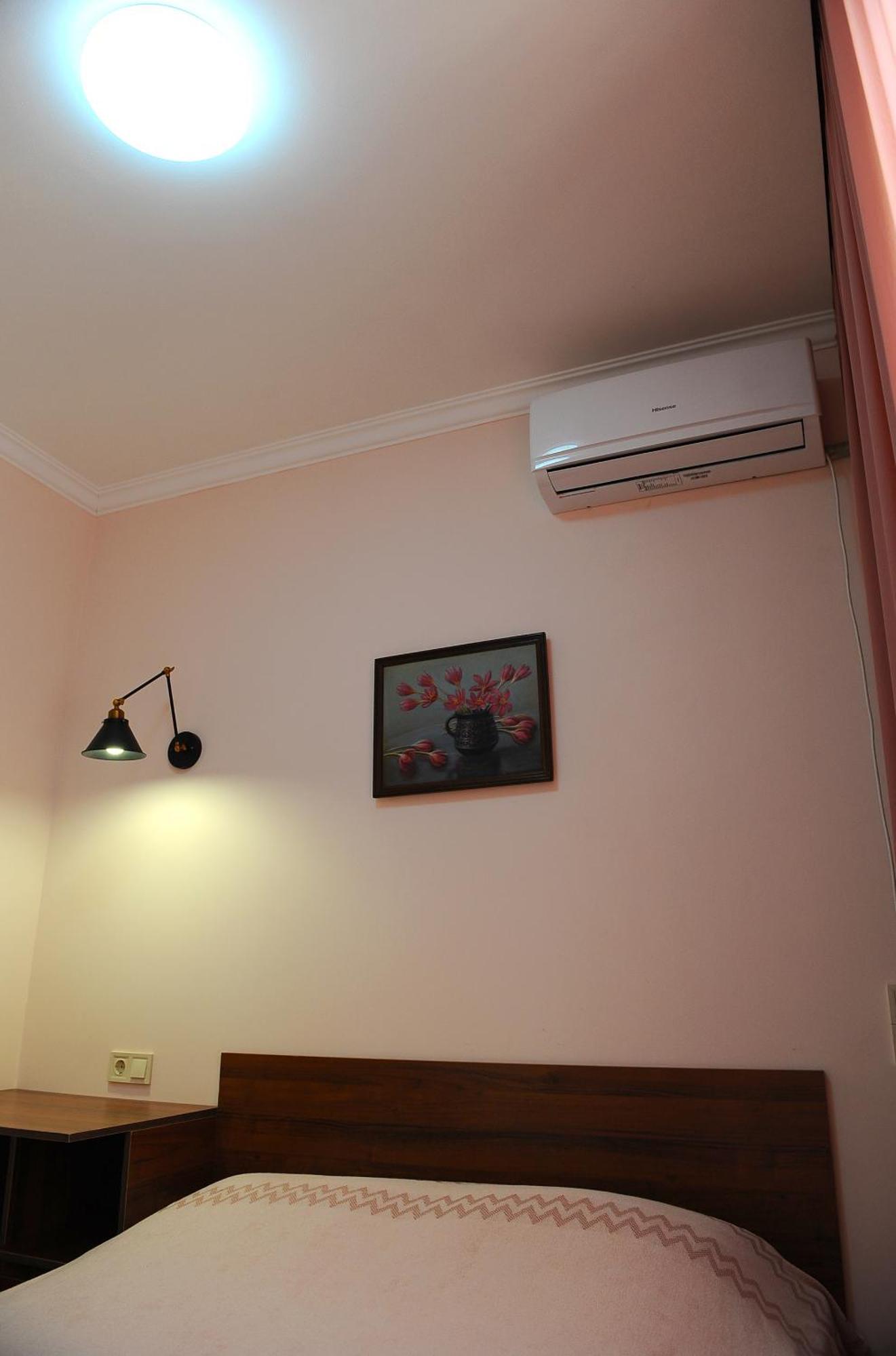 Janika Apartments ティビリシ エクステリア 写真